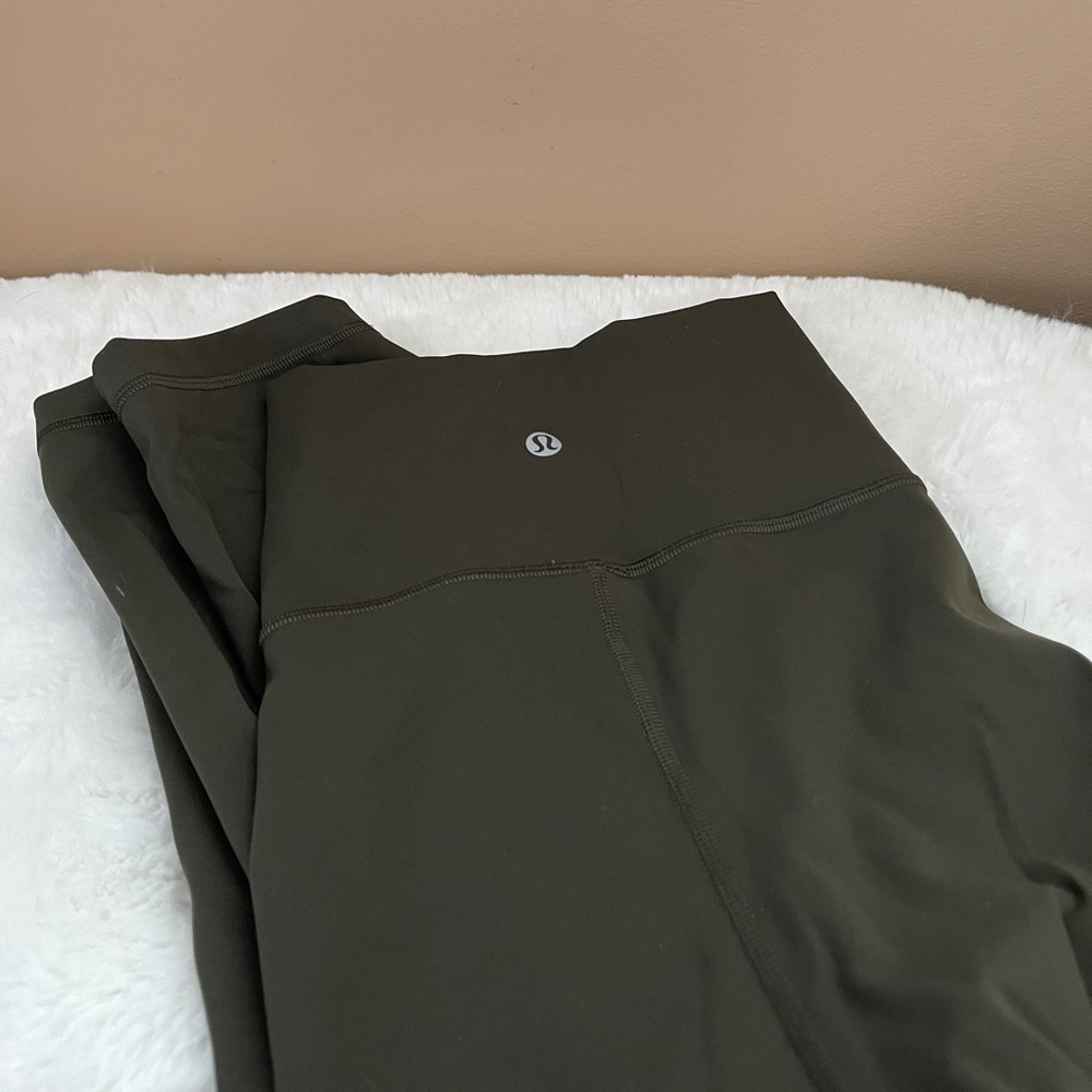 LULULEMON 25” Wunder Under Tight